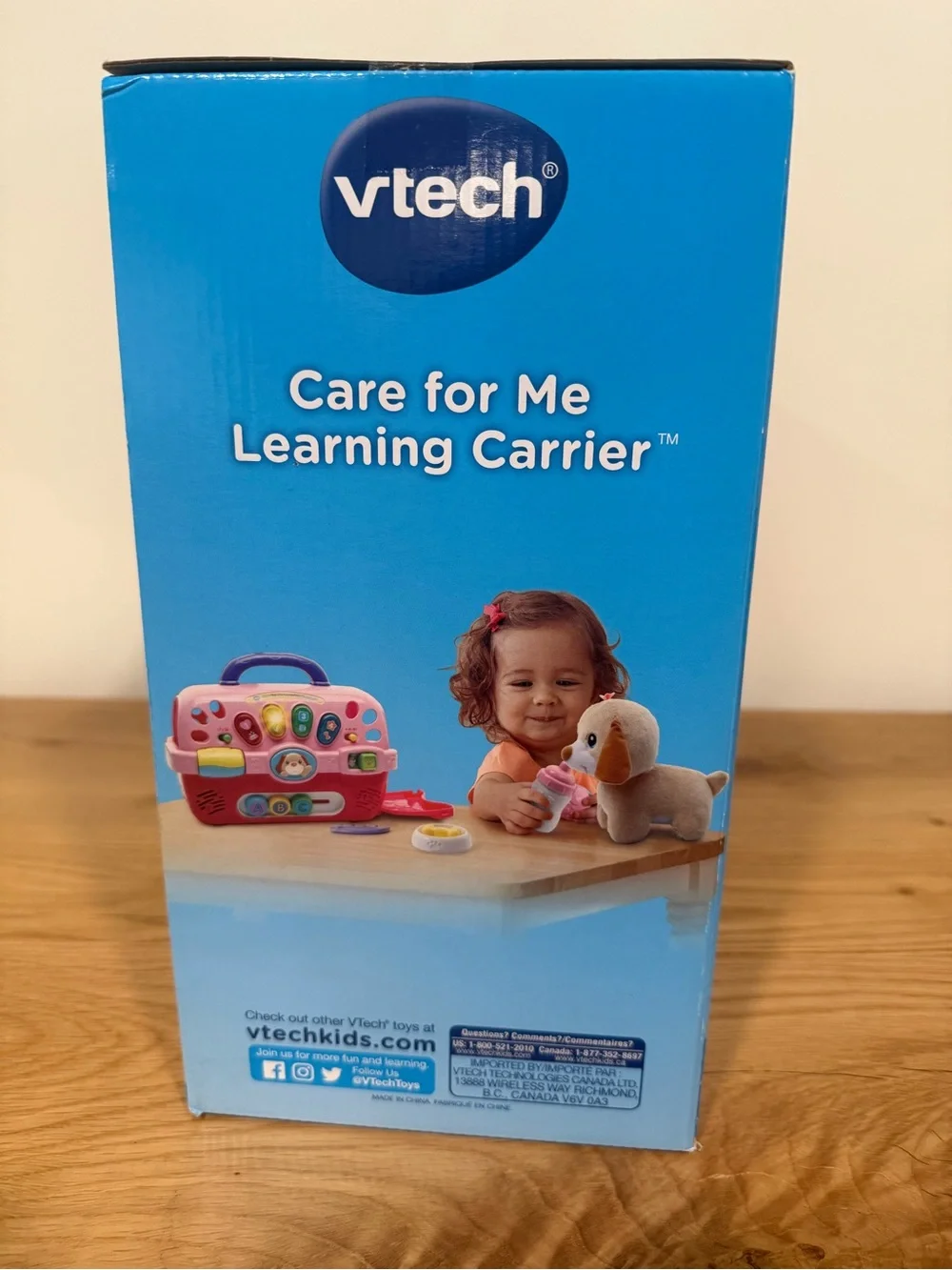 Vtech Interactive Care for Me Toy Pet Carrier with 100+ Buttons and Accessories